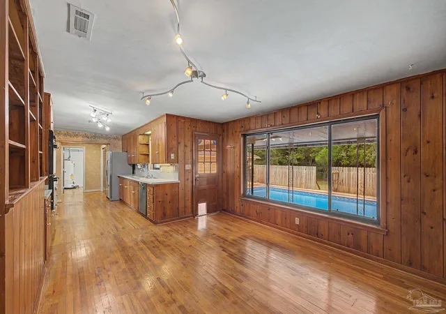 Photo 4 of Single family home for sale at 671 Nagel Dr, Pensacola, FL 32503 | MLS# 684720 | Listing updated on 2026-09-16
