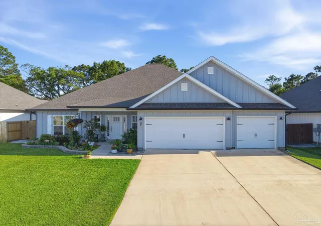3rd image of 2078 Refuge Cir, Gulf Breeze, FL 32563 | MLS# 680332
