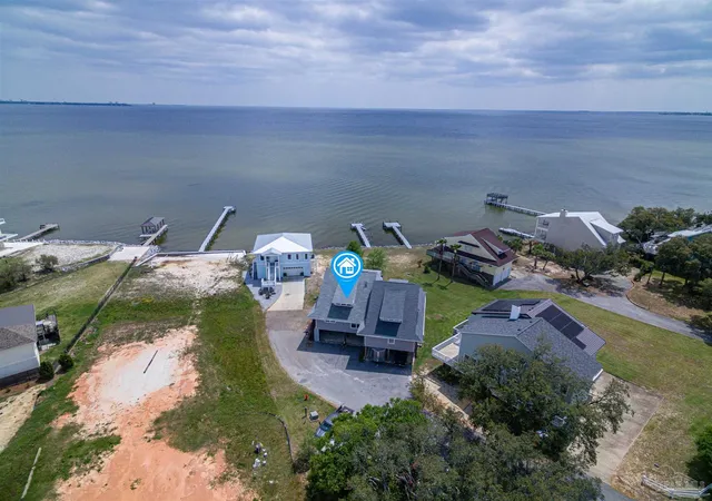 Photo 3 of Townhouse for sale at 117 Bayshore Dr, Pensacola, FL 32507 | MLS# 688121 | Listing updated on 2026-08-27