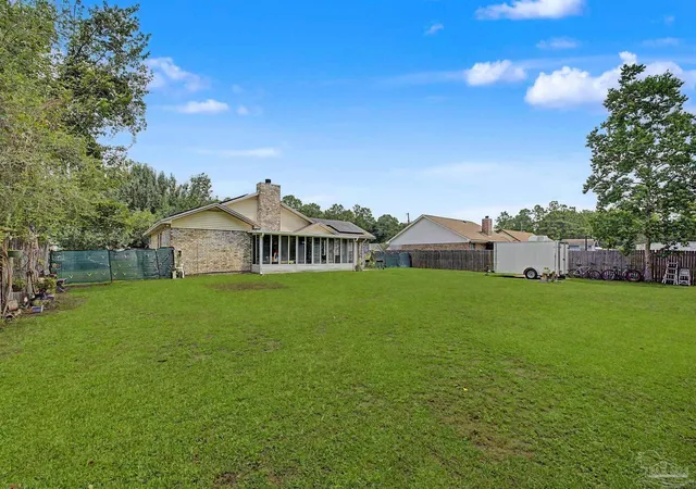 Photo 4 of Single family home for sale at 10563 Fair Pine Dr, Pensacola, FL 32506 | MLS# 684823 | Listing updated on 2026-10-20