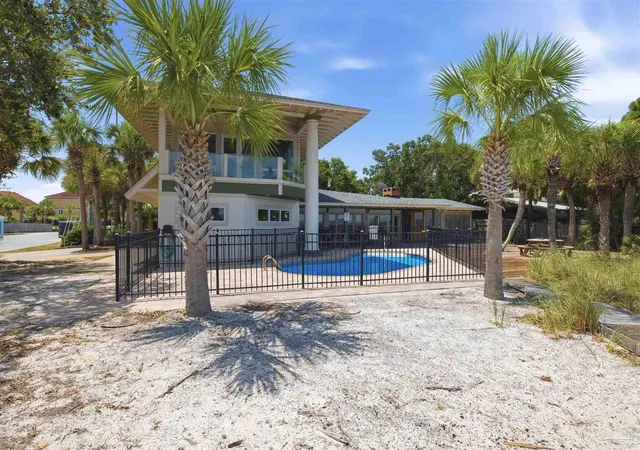 47th image of 100 Avendia 23 & Via Deluna Dr, Gulf Breeze, FL 32561 | MLS# 685808