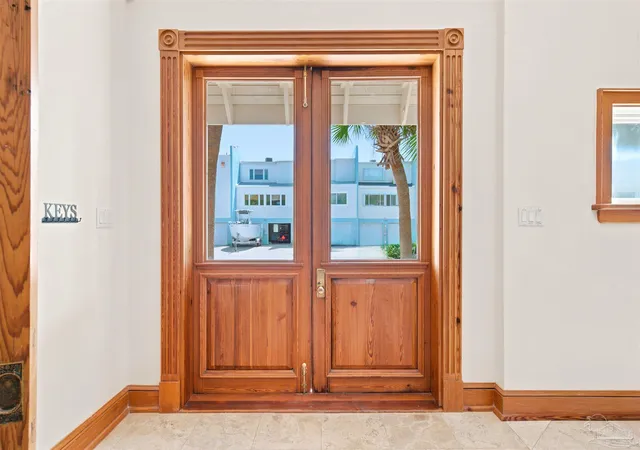 Photo 4 of Single family home for sale at 100 Avendia 23 & Via Deluna Dr, Gulf Breeze, FL 32561 | MLS# 685808 | Listing updated on 2026-09-08