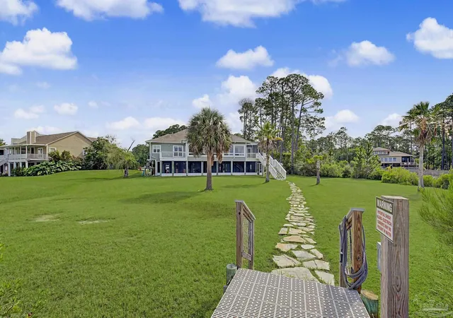 Photo 3 of Single family home for sale at 4501 Bayside Dr, Milton, FL 32583 | MLS# 684636 | Listing updated on 2026-09-23