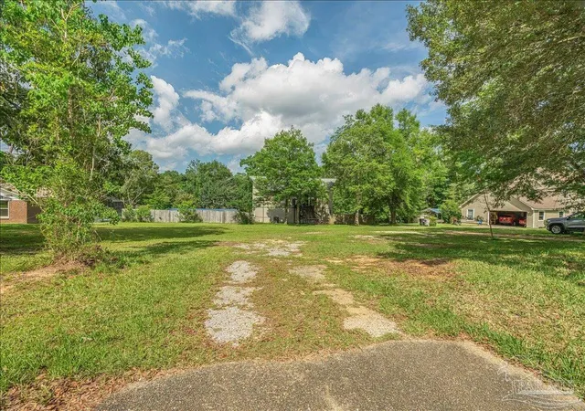 Photo 3 of Single family home for sale at 11424 High Springs Rd, Pensacola, FL 32534 | MLS# 684455 | Listing updated on 2026-09-11