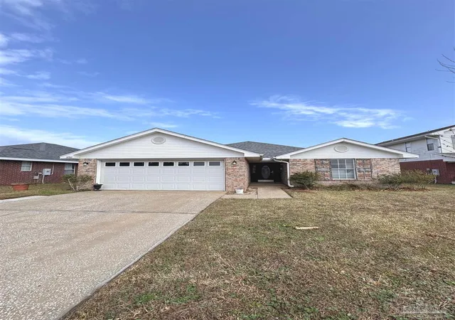 Photo 1 of Sale Pending at 3762 Mcnemar Ct, Gulf Breeze, FL 32563 | MLS# 678037 | Listing updated on 2026-04-22