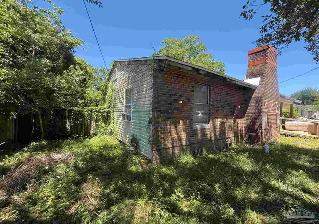 2nd image of 222 Ada Wilson Ave, Pensacola, FL 32507 | MLS# 684441
