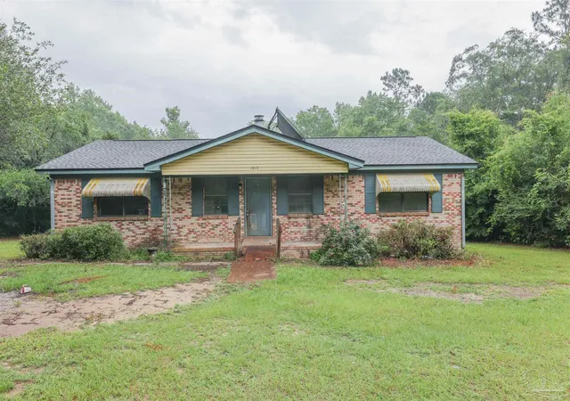 Homes for sale in Cantonment, FL | 1512 Old Bridge Rd, Cantonment, FL 32533 | MLS# 684002