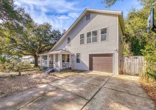 4th image of 401 N 16Th Ave, Pensacola, FL 32501 | MLS# 676557