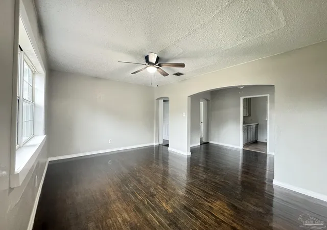 3rd image of 128 Brandon Ave, Pensacola, FL 32507 | MLS# 682399