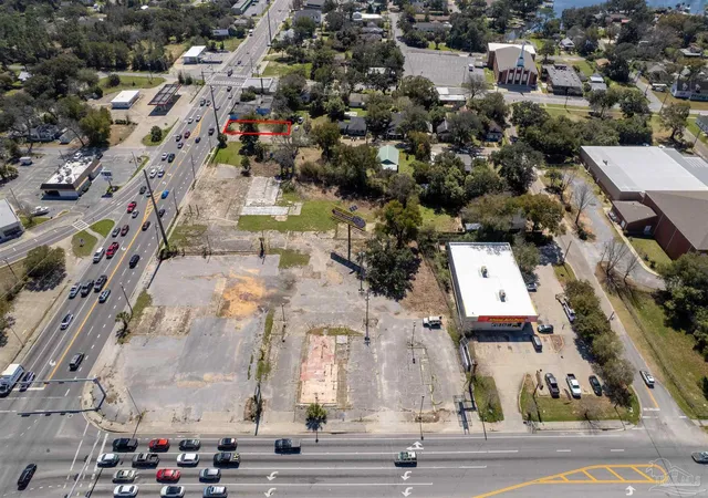 7th image of 101 S Navy Blvd, Pensacola, FL 32507 | MLS# 661776