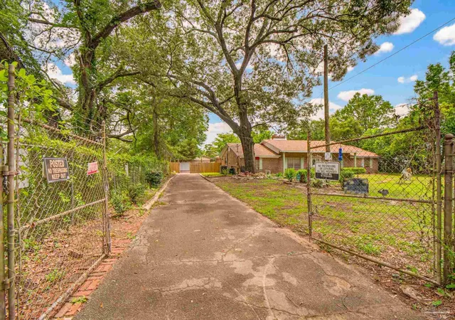 5th image of 8246 Chellie Rd, Pensacola, FL 32526 | MLS# 679838