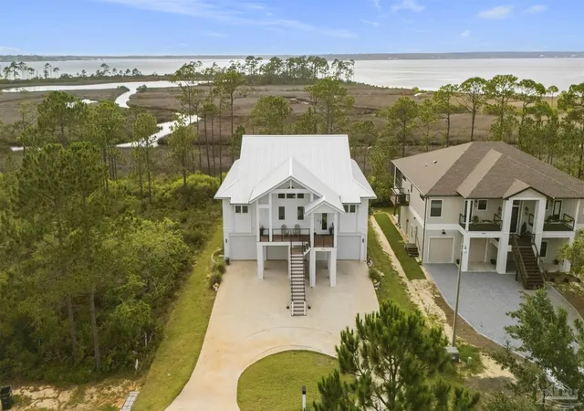Photo 1 of Single family home for sale at 5402 N Shore Rd, Pensacola, FL 32507 | MLS# 683667 | Listing updated on 2026-09-29