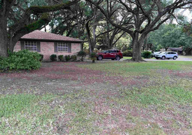 Homes for sale in Pensacola, FL | 5992 Moss Ln, Pensacola, FL 32505 | MLS# 685637