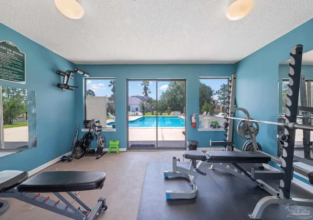 Homes for sale in Gulf Breeze, FL | 1841 E Smugglers Cove Dr, Gulf Breeze, FL 32563 | MLS# 684217
