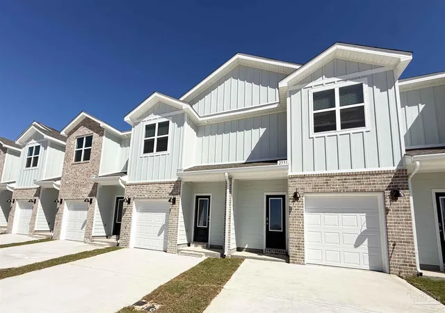 2nd image of 2355 Cliff Hollow Cir, Gulf Breeze, FL 32563 | MLS# 682977