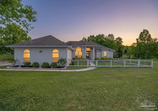 2nd image of 435 Meander Ln, Cantonment, FL 32533 | MLS# 682682