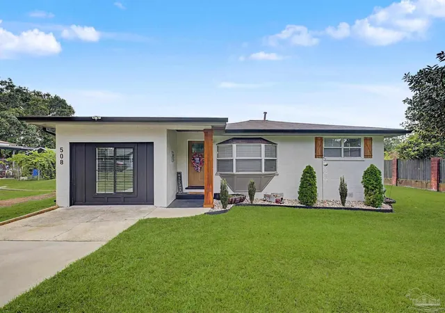 Photo 2 of Single family home for sale at 508 Paulding Ave, Pensacola, FL 32507 | MLS# 687482 | Listing updated on 2026-10-05