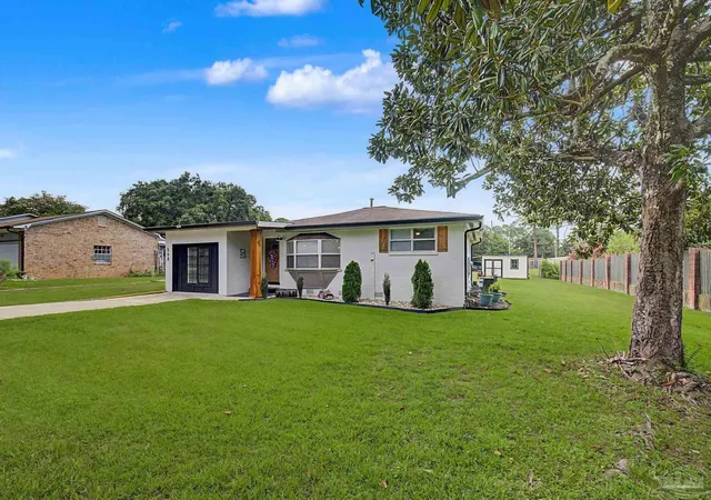 Photo 3 of Single family home for sale at 508 Paulding Ave, Pensacola, FL 32507 | MLS# 687482 | Listing updated on 2026-10-05