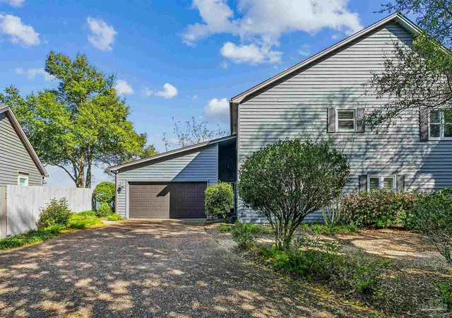 4th image of 2040 Scenic Hwy, Pensacola, FL 32503 | MLS# 679954