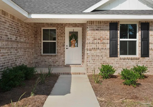 5th image of 7973 Twin Lake Dr, Milton, FL 32583 | MLS# 680595