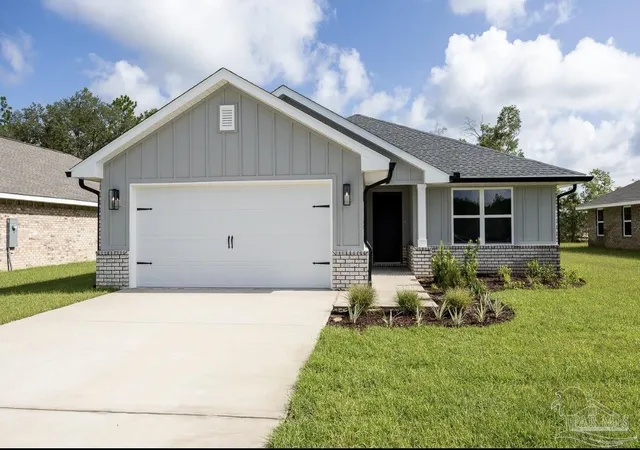 2nd image of 7603 Small Pines St, Milton, FL 32583 | MLS# 683034