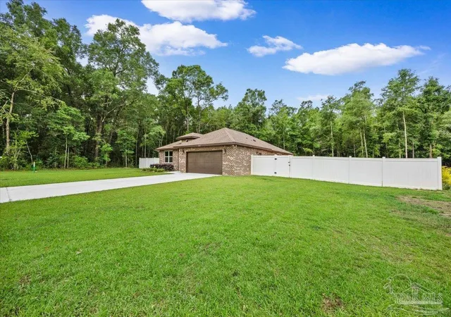 Homes for sale in Pace, FL | 5245 Burt Ln, Pace, FL 32571 | MLS# 683173
