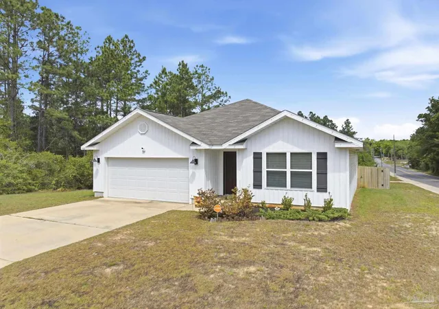 Photo 3 of Sale Pending at 1900 High Ridge Ct, Pensacola, FL 32534 | MLS# 680418 | Listing updated on 2026-09-16