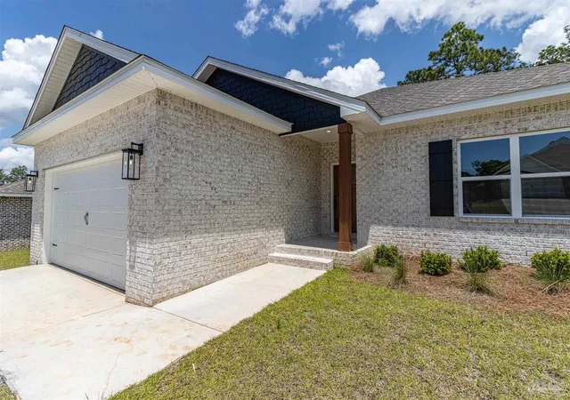 4th image of 7727 Piper Cir, Milton, FL 32583 | MLS# 683244