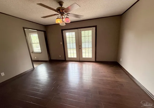 Photo 4 of Single family home for sale at 365 Arabian Dr, Pensacola, FL 32506 | MLS# 685850 | Listing updated on 2026-09-16