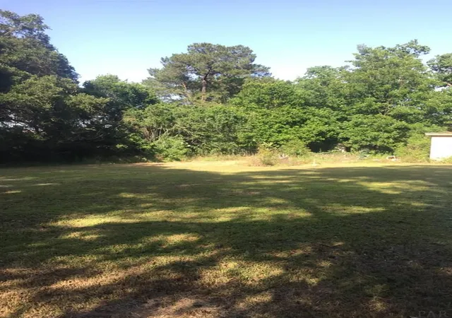 Photo 2 of Single family home for sale at 2150 Academy Dr, Pensacola, FL 32514 | MLS# 573290 | Listing updated on 2026-08-31