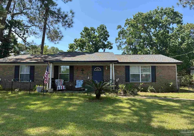 Homes for sale in Pensacola, FL | 8253 El Dorado Dr, Pensacola, FL 32506 | MLS# 685616