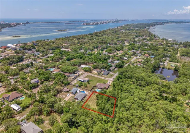 Homes for sale in Pensacola, FL | 5601 Fleming Pl, Pensacola, FL 32507 | MLS# 681917