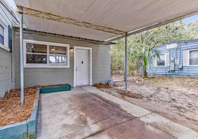 3rd image of 113 Berkley Dr, Pensacola, FL 32503 | MLS# 678631