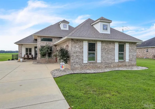 Photo 4 of Single family home for sale at 9034 Byrom Campbell Rd, Milton, FL 32571 | MLS# 685284 | Listing updated on 2026-07-10