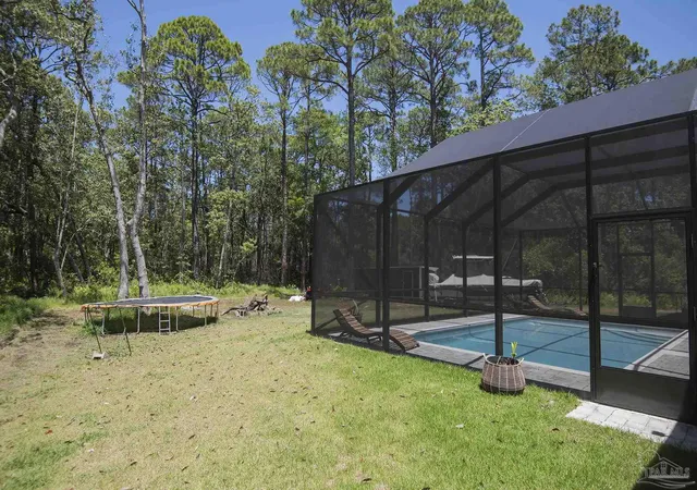 Homes for sale in Gulf Breeze, FL | 4798 Soundside Rd, Gulf Breeze, FL 32563 | MLS# 682202
