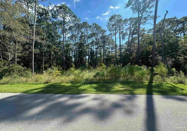 4th image of 3857 Paradise Bay Dr, Gulf Breeze, FL 32563 | MLS# 675140
