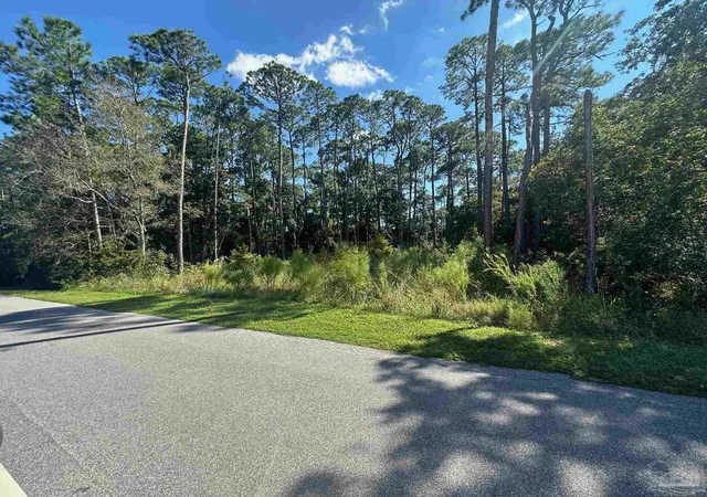 5th image of 3857 Paradise Bay Dr, Gulf Breeze, FL 32563 | MLS# 675140