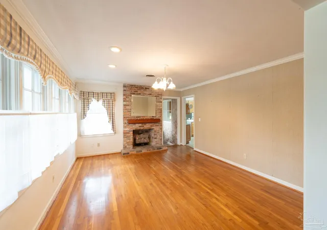 Photo 3 of Single family home for sale at 2570 Bayou Blvd, Pensacola, FL 32503 | MLS# 685767 | Listing updated on 2026-07-29