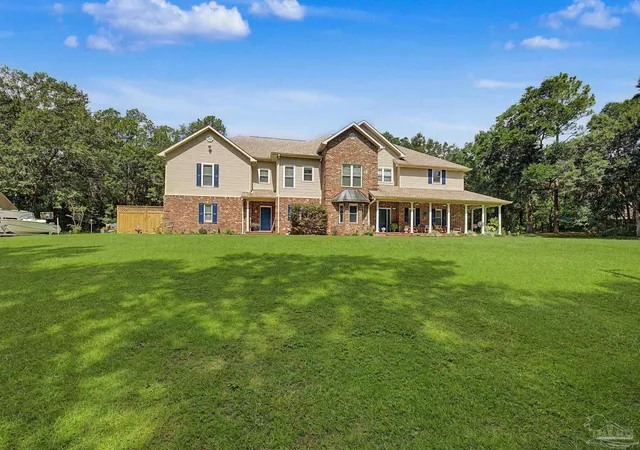 Photo 4 of Single family home for sale at 9717 Mobile Hwy, Pensacola, FL 32526 | MLS# 685876 | Listing updated on 2026-10-30
