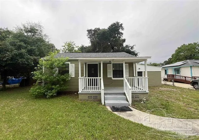 Photo 1 of Single family home for sale at 45 W Carver Dr, Pensacola, FL 32507 | MLS# 683766 | Listing updated on 2026-09-28