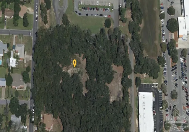 Photo 3 of Land for sale at 7106 Tippin Ave, Pensacola, FL 32504 | MLS# 663466 | Listing updated on 2026-09-30