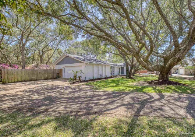 5th image of 3 Bow String Cir, Pensacola, FL 32507 | MLS# 679776