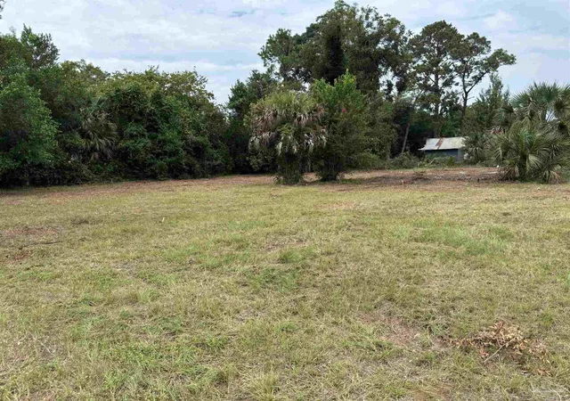 Photo 1 of Land for sale at 2117 N 2119 2121 West St, Pensacola, FL 32505 | MLS# 688324 | Listing updated on 2026-08-31
