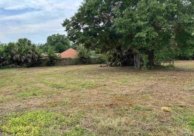 Photo 4 of Land for sale at 2117 N 2119 2121 West St, Pensacola, FL 32505 | MLS# 688324 | Listing updated on 2026-08-31