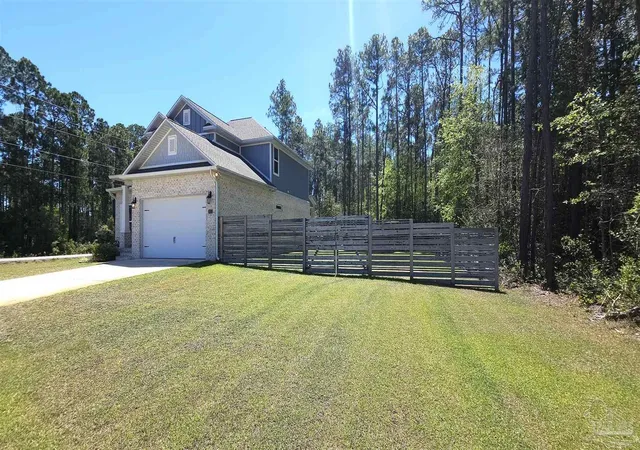 3rd image of 7071 Flintwood St, Navarre, FL 32566 | MLS# 680946