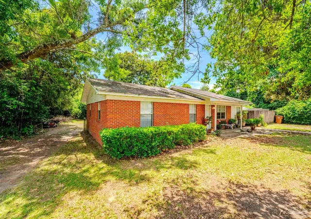 Homes for sale in Pace, FL | 3609 Empire St, Pace, FL 32571 | MLS# 684069