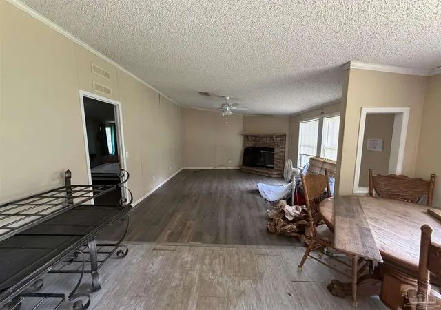 4th image of 5570 Bantola Dr, Milton, FL 32583 | MLS# 685643