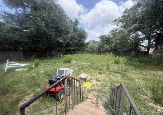 5th image of 5570 Bantola Dr, Milton, FL 32583 | MLS# 685643