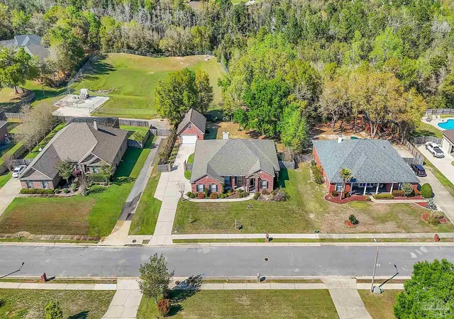Photo 3 of Single family home for sale at 4401 Essex Ter Cir, Milton, FL 32571 | MLS# 679450 | Listing updated on 2026-09-17