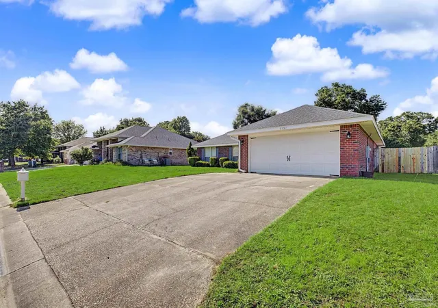 Homes for sale in Milton, FL | 6952 Hardwood Ct, Milton, FL 32583 | MLS# 685312